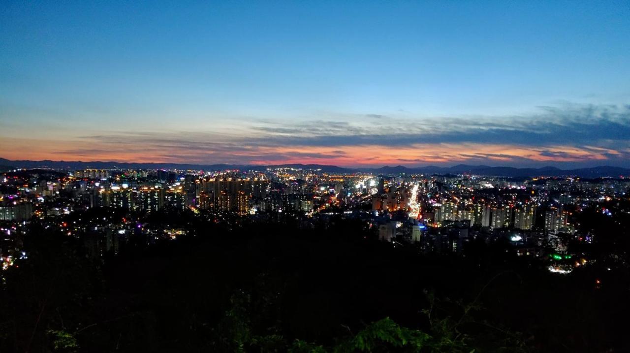 New Gwangju Guesthouse Kvangdzsu Kültér fotó